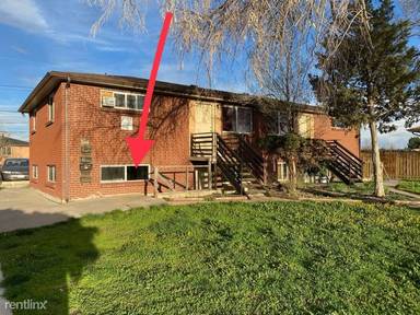 Main picture of 1128 Xanthia St