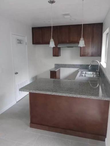 Main picture of 2423 O St