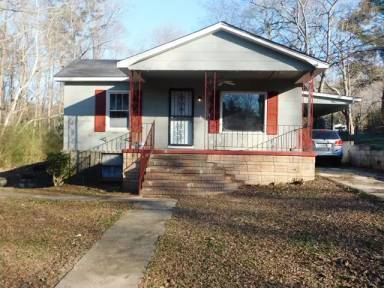 Main picture of 716 Robin Rd