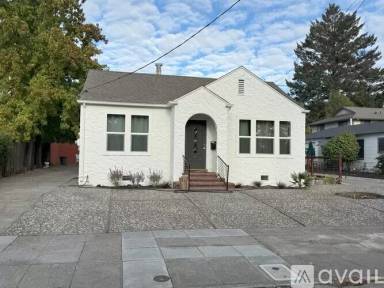 Main picture of 132 Stanford St