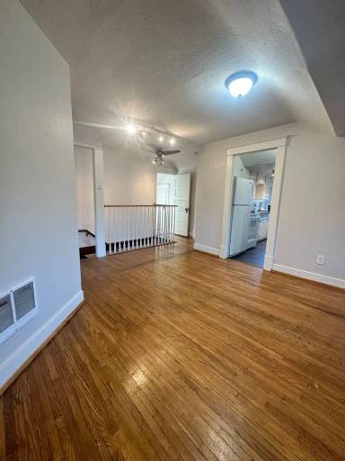 Main picture of 345 W 14th Ave