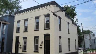 Main picture of 22 Dubois St