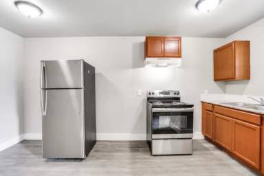 Main picture of 6518 Weston St
