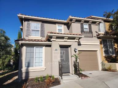 Main picture of 3299 Montevarchi St