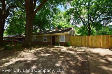 Main picture of 4572 Verne Rd