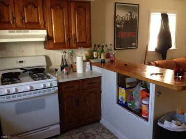 Main picture of 3324 Ward St