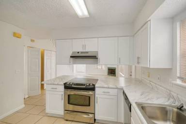 Main picture of 3464 Daylily Ln
