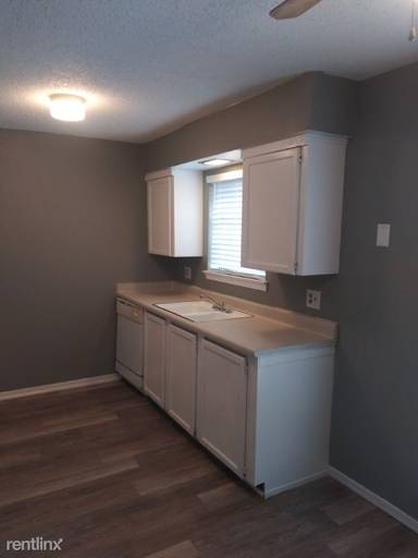 Main picture of 3744 NW 36th St