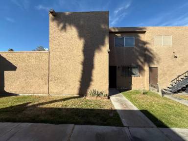 Main picture of 4675 Monterey Cir