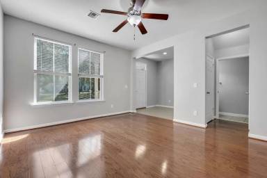 Main picture of 4256 Four Oaks Blvd