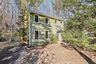Main picture of 5109 Shagbark Dr