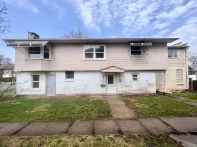 Main picture of 444 5th Ave S