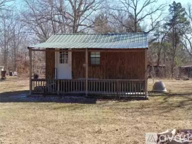 Main picture of 20677 Highway 19