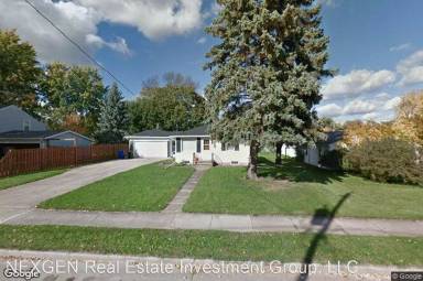 Main picture of 1710 E Pauline St