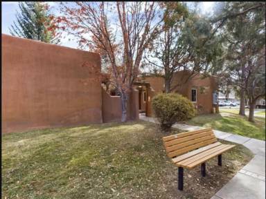 Main picture of 226 Kit Carson Rd