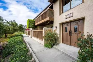Main picture of 25865 Marguerite Pkwy