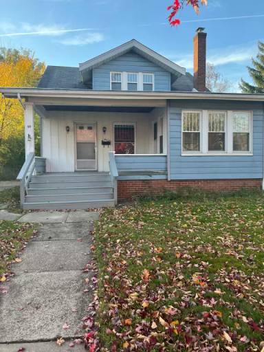 Main picture of 90 Wandle Ave