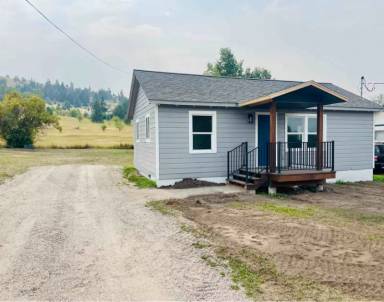 Main picture of 610 16th Ave E