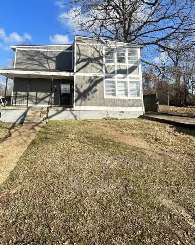 Main picture of 1778 Brown Ave