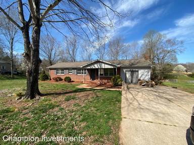 Main picture of 5104 Circle Dr