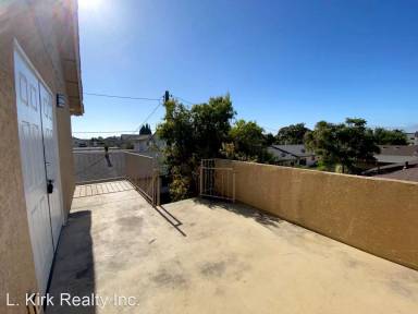 Main picture of 11054 Noel St