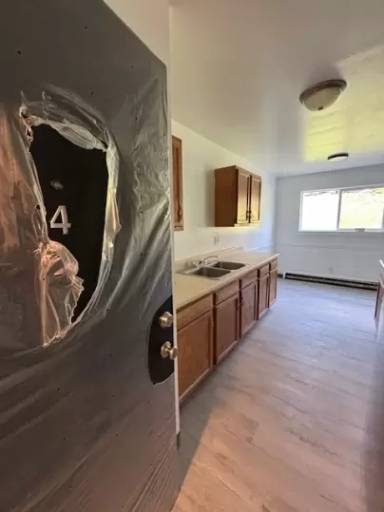 Main picture of River Walk Apartments