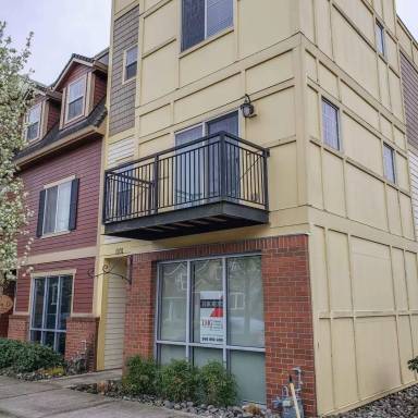 Main picture of 1101 SE Rasmussen Blvd