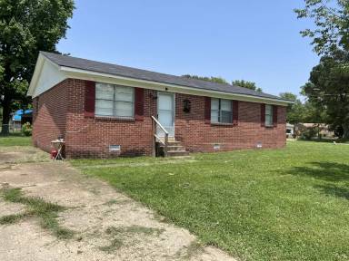 Main picture of 119 Jelk St