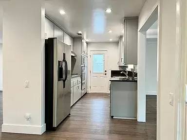 Main picture of 24022 Welby Way