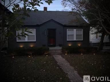 Main picture of 5002 Idaho Ave
