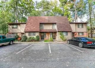 Main picture of 1011 Willow Green Dr