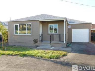 Main picture of 439 Central Ct