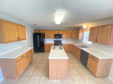 Main picture of 14138 Econ Woods Ln