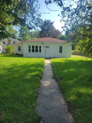 Main picture of 2253 W 48th Pl