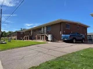 Main picture of 5331 S Delaware St