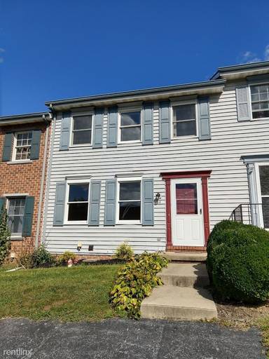 Main picture of 14 Cranfield Ct