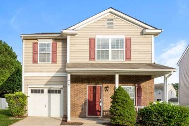 Main picture of 910 Willow Wind Dr