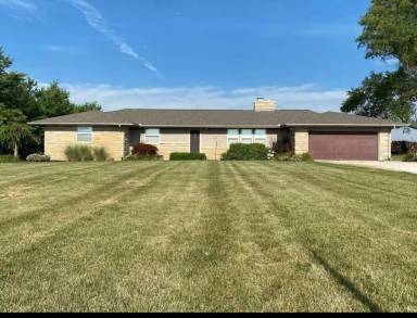 Main picture of 17401 N County Road 550 E