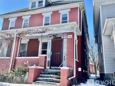 Main picture of 1001 Linwood Ave