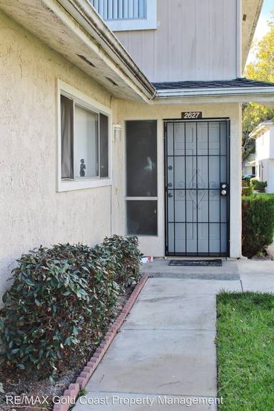 Main picture of 2627 Yardarm Ave