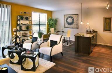 Main picture of 10901 Domain Dr