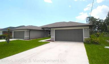 Main picture of 4 Lindsay Dr