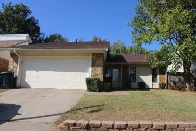 Main picture of 12505 Fox Run Dr