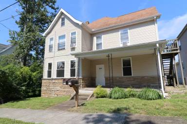 Main picture of 318 Raymond St