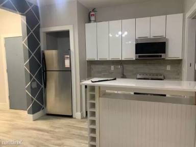Main picture of 6404 Park Ave