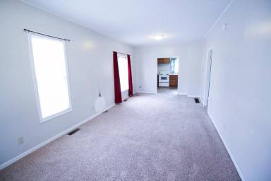 Main picture of 944 N St SW