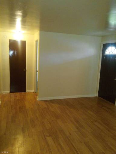 Main picture of 8109 S King 409 81 Dr