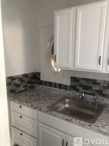 Main picture of 189 Hillside Ave