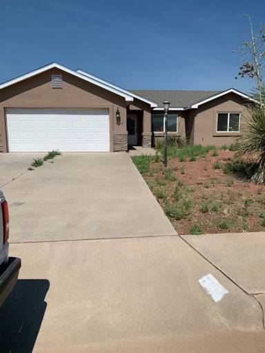 Main picture of 1704 College Park Dr