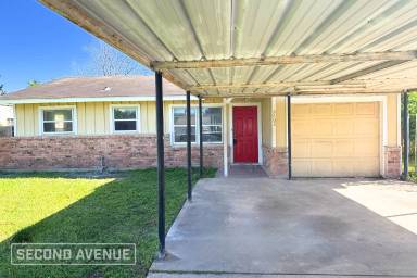 Main picture of 2402 Sunny Dr